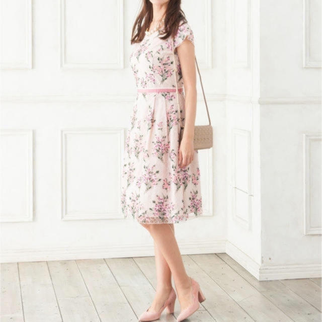 TOCCA - TOCCA SAINT PAULIA ドレス 刺繍フラワー ワンピースの通販 by