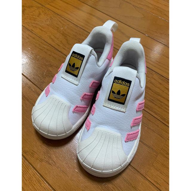 adidas(アディダス)のadidas スニーカー kids キッズ/ベビー/マタニティのベビー靴/シューズ(~14cm)(スニーカー)の商品写真