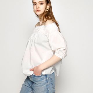 マウジー(moussy)のMOUSSY VOLUME/S OFF SHOULDER TUNIC(シャツ/ブラウス(半袖/袖なし))