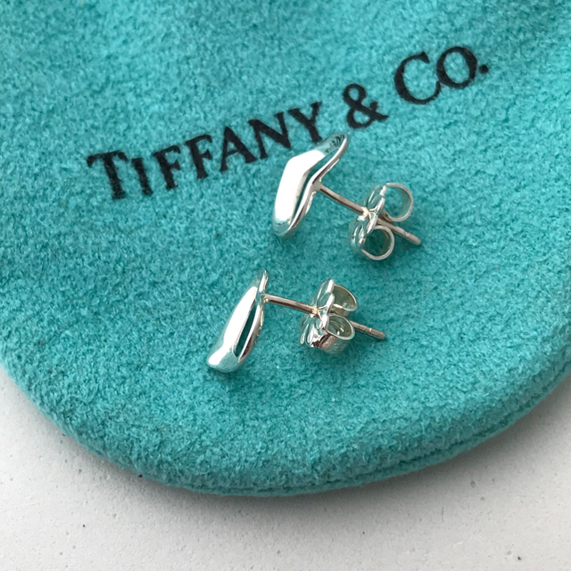 Tiffany & Co. - Tiffanyのオープンハートピアス 美品の通販 by こう