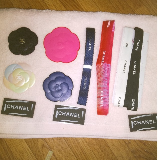 CHANEL(シャネル)のCHANELカメリアステッカー&リボン その他のその他(その他)の商品写真