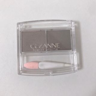 セザンヌケショウヒン(CEZANNE（セザンヌ化粧品）)の【中古】CEZANNE パウダーアイブロウ(パウダーアイブロウ)