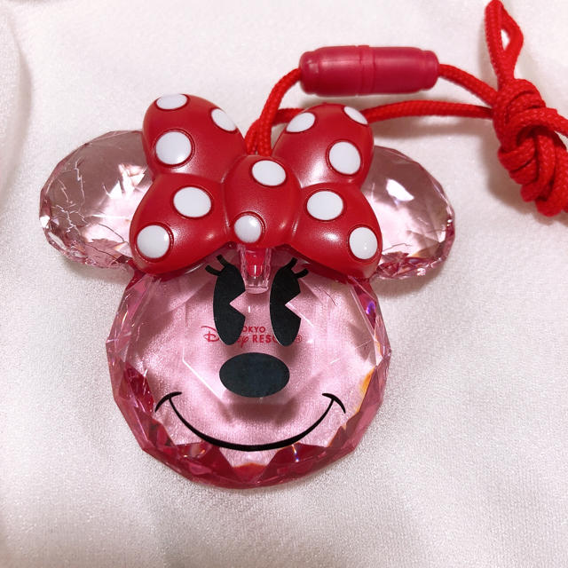 Disney(ディズニー)のミニーちゃん ペンダント エンタメ/ホビーのおもちゃ/ぬいぐるみ(キャラクターグッズ)の商品写真