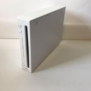 ウィー(Wii)のwii 本体 動作品 ウィー 本体のみ Wii 任天堂(家庭用ゲーム機本体)