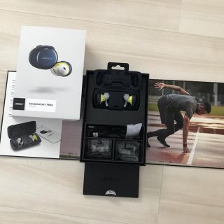 ボーズ(BOSE)の［値下］BOSE soundsport Free  ボーズ ワイヤレスイヤホン(ヘッドフォン/イヤフォン)