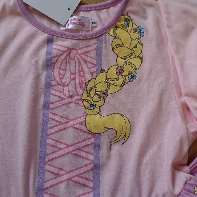Disney(ディズニー)のDisney プリンセス パジャマ 130㎝ キッズ/ベビー/マタニティのキッズ服女の子用(90cm~)(パジャマ)の商品写真