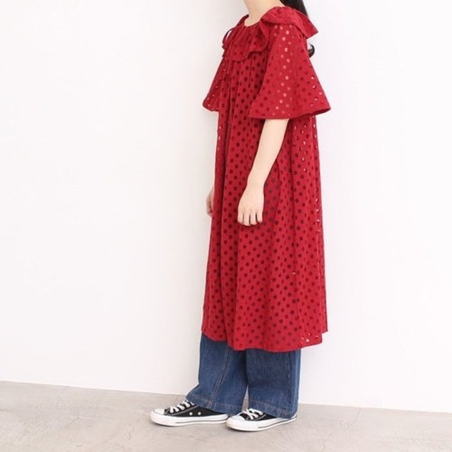 Dot&Stripes CHILDWOMAN(ドットアンドストライプスチャイルドウーマン)のオパール加工 　フリル衿はおりワンピース レディースのワンピース(ロングワンピース/マキシワンピース)の商品写真