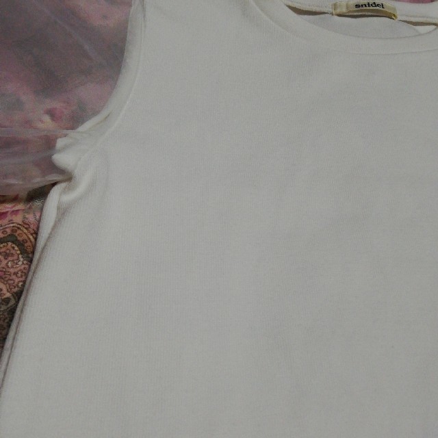 SNIDEL(スナイデル)のスナイデル / パフスリーブカットソー レディースのトップス(カットソー(半袖/袖なし))の商品写真