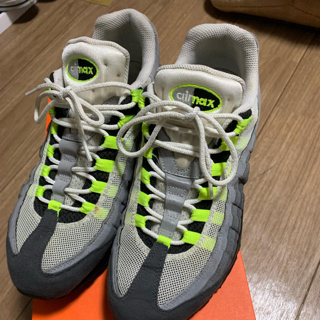 airmax95 イエローグラデスニーカー