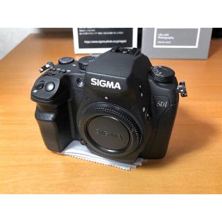 SIGMA SD1 Merrill ボディ／予備バッテリー付き