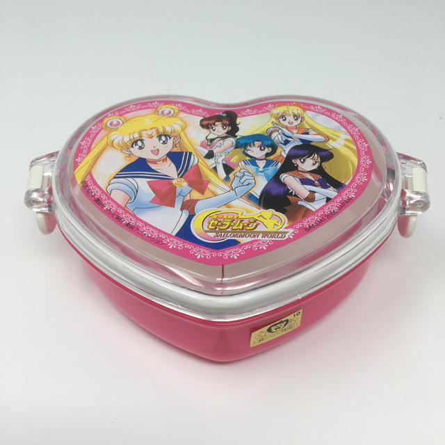 セーラームーン - セーラームーン お弁当箱の通販 by あいちゃ's セーラームーン - セーラームーン お弁当箱の通販 by あいちゃ's