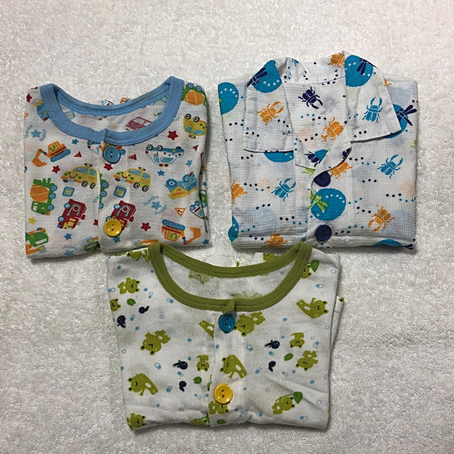 西松屋(ニシマツヤ)のパジャマ3枚セット♡ キッズ/ベビー/マタニティのキッズ服男の子用(90cm~)(パジャマ)の商品写真