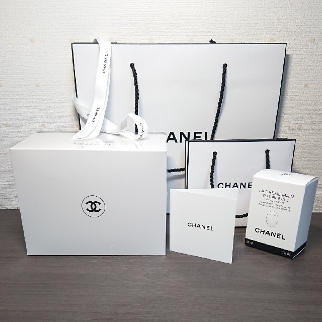 CHANEL(シャネル)のCHANEL ハンドクリーム＆コットン コスメ/美容のボディケア(ハンドクリーム)の商品写真