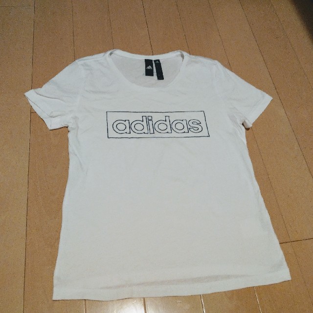 adidas(アディダス)のアディダスTシャツ　美品未使用 レディースのトップス(Tシャツ(半袖/袖なし))の商品写真