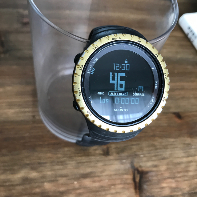 SUUNTO CORE ブラック/イエロー