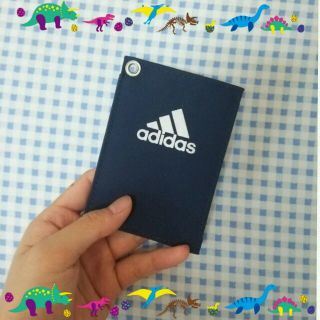 アディダス(adidas)のadidas定期入れ(名刺入れ/定期入れ)