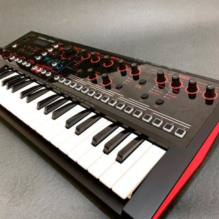 ローランド(Roland)の【送料無料】Roland JD-Xi（専用ソフトケース付）(キーボード/シンセサイザー)