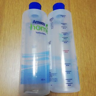 アムウェイ(Amway)のスクイーズボトル２個セット(容器)