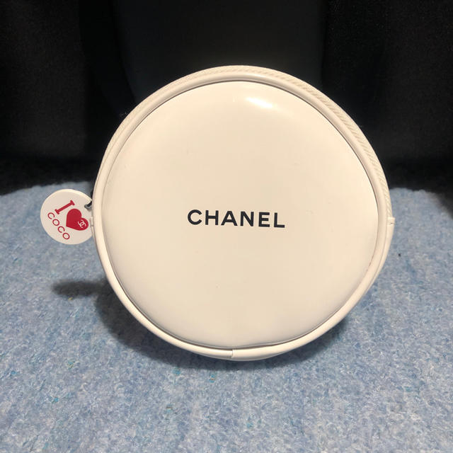 CHANEL(シャネル)のЯ和月Kさん専用【美品】CHANEL ノベルティ エンタメ/ホビーのコレクション(ノベルティグッズ)の商品写真