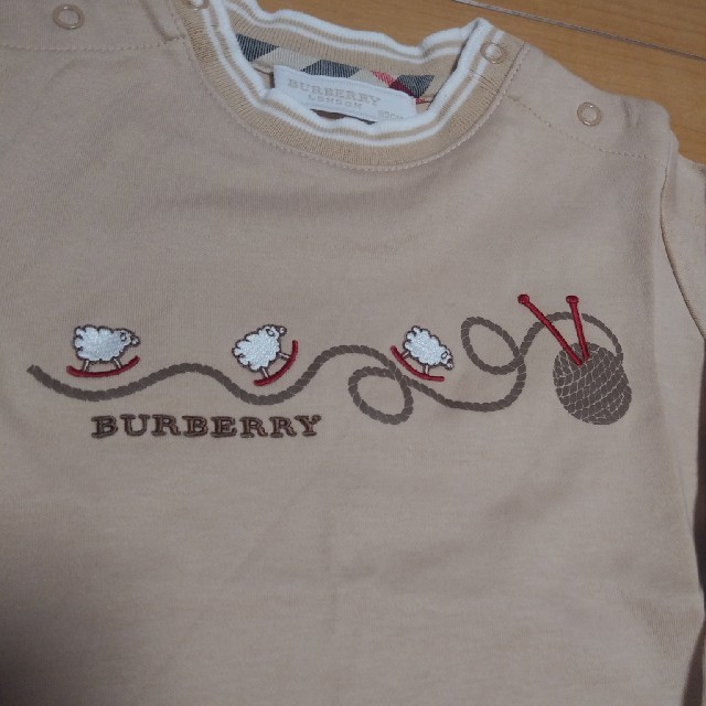 BURBERRY(バーバリー)の美品【BURBERRY】トップス☆80 キッズ/ベビー/マタニティのベビー服(~85cm)(シャツ/カットソー)の商品写真