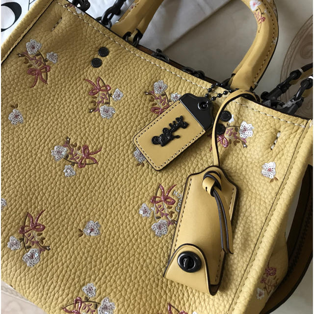 COACH(コーチ)の♡にゃんこ様♡専用 レディースのバッグ(ハンドバッグ)の商品写真