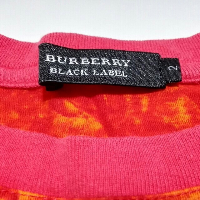 BURBERRY BLACK LABEL(バーバリーブラックレーベル)のBURBERRY BLACK LABEL バーバリー 総柄 Tシャツ オレンジ メンズのトップス(Tシャツ/カットソー(半袖/袖なし))の商品写真