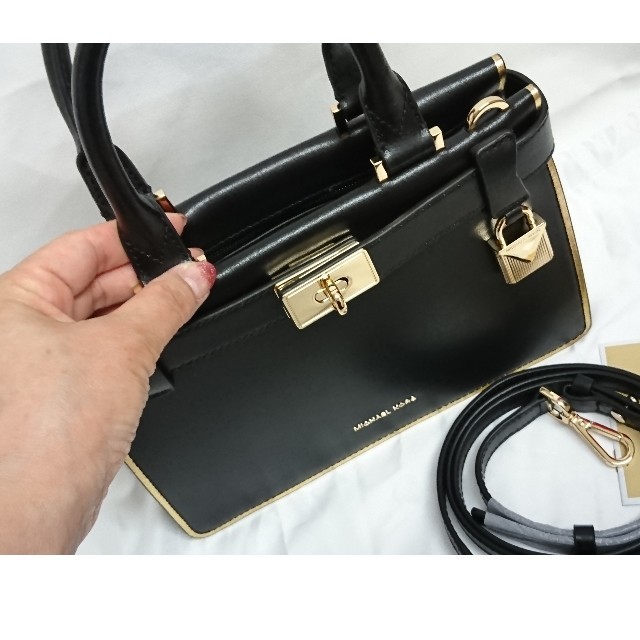 Michael Kors(マイケルコース)の新品❗マイケル・コース Michael Kors2wayバック レディースのバッグ(ハンドバッグ)の商品写真