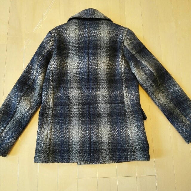 BURBERRY(バーバリー)のバーバリー　コート　キッズ　未使用 キッズ/ベビー/マタニティのキッズ服男の子用(90cm~)(コート)の商品写真