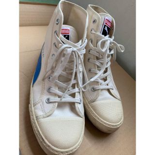 プーマ(PUMA)のスニーカー(スニーカー)