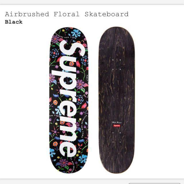 Supreme(シュプリーム)の黒 Supreme Airbrushed Floral Skateboard スポーツ/アウトドアのスポーツ/アウトドア その他(スケートボード)の商品写真