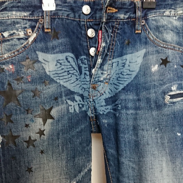 DSQUARED2(ディースクエアード)のDSQUARED coolguy jean ｸｰﾙｶﾞｲ ﾃﾞﾆﾑ 44 メンズのパンツ(デニム/ジーンズ)の商品写真