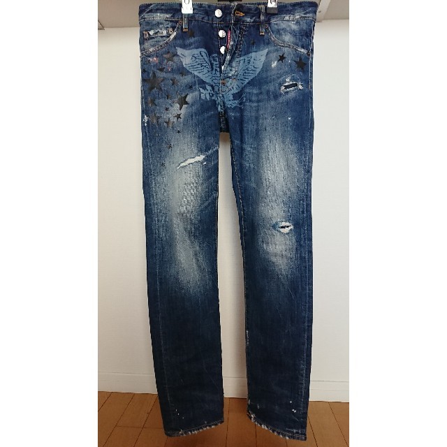DSQUARED2(ディースクエアード)のDSQUARED coolguy jean ｸｰﾙｶﾞｲ ﾃﾞﾆﾑ 44 メンズのパンツ(デニム/ジーンズ)の商品写真