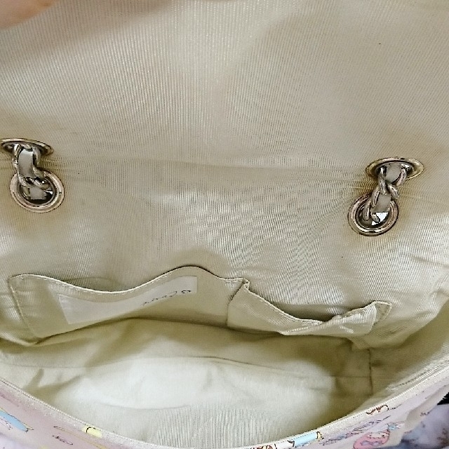 Nina mew(ニーナミュウ)のNinamew キキララコラボチェーンバック レア商品☆ レディースのバッグ(ショルダーバッグ)の商品写真
