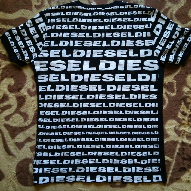 DIESEL(ディーゼル)のディーゼル  Tシャツ メンズのトップス(Tシャツ/カットソー(半袖/袖なし))の商品写真