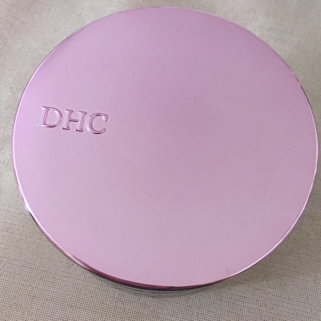 DHC(ディーエイチシー)のココイチ様専用☆DHCフェースパウダー&モイスチュアリップ コスメ/美容のベースメイク/化粧品(フェイスパウダー)の商品写真