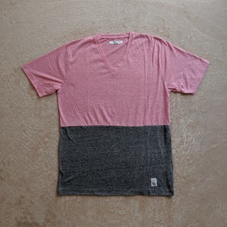 アズールバイマウジー(AZUL by moussy)のAZUL  Tシャツ(Tシャツ/カットソー(半袖/袖なし))