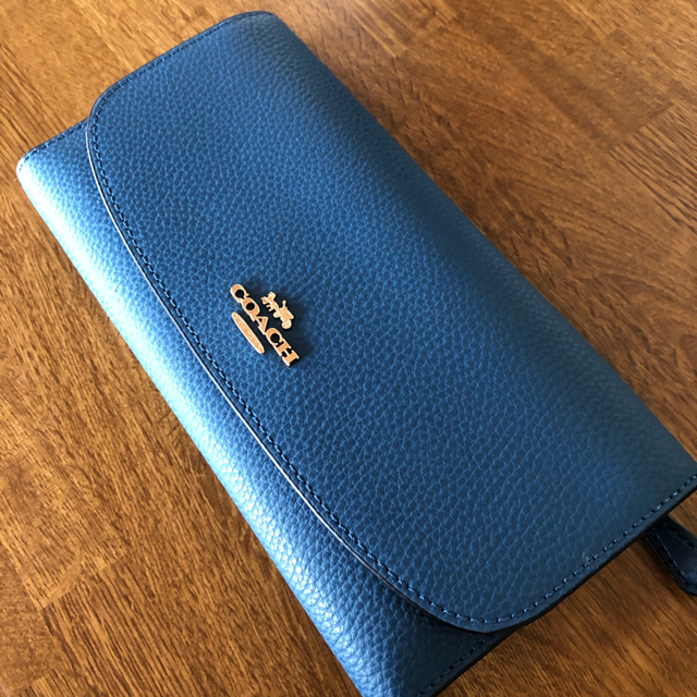 Michael Kors(マイケルコース)のハート様マイケルコース MICHAEL KORS コーチCOACH レディースのファッション小物(財布)の商品写真