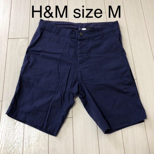 H&M(エイチアンドエム)のH&M ハーフパンツ 短パン ショートパンツ メンズ ブルー ネイビー  メンズのパンツ(ショートパンツ)の商品写真