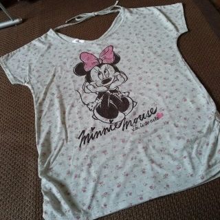 ディズニー(Disney)のミニーちゃん ゆったりTシャツ 送料込(Tシャツ(半袖/袖なし))