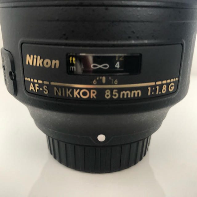 Nikon(ニコン)のAF-S NIKKOR 85mm 1:1.8G スマホ/家電/カメラのカメラ(レンズ(単焦点))の商品写真