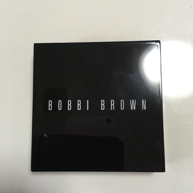 BOBBI BROWN(ボビイブラウン)のずーさん専用 コスメ/美容のベースメイク/化粧品(フェイスカラー)の商品写真