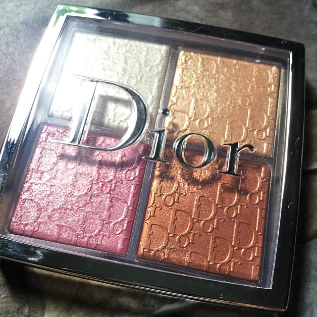 Dior 優秀 フェイスグロウパレット