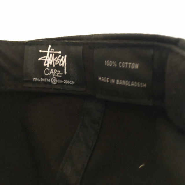 STUSSY(ステューシー)のSTUSSY 花柄 キャップ メンズの帽子(キャップ)の商品写真