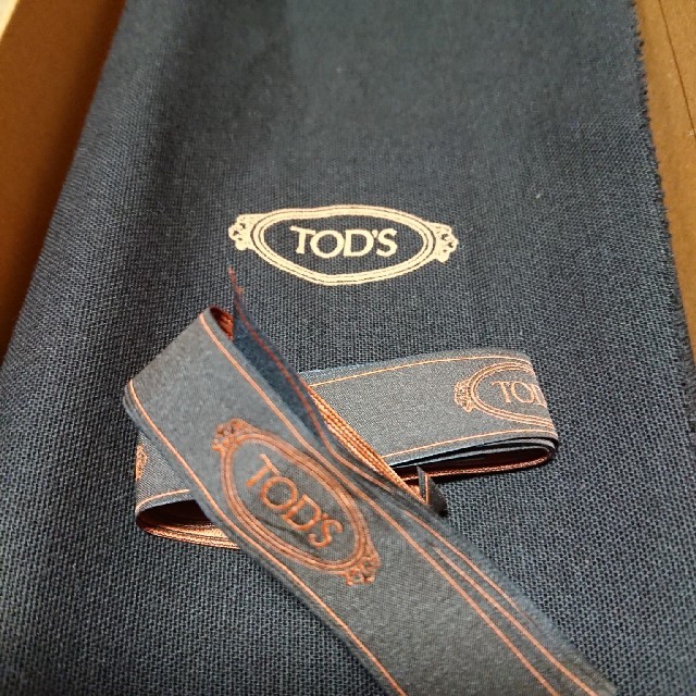 TOD'S(トッズ)の未使用品 TOD'S 長財布 ブルー レディースのファッション小物(財布)の商品写真