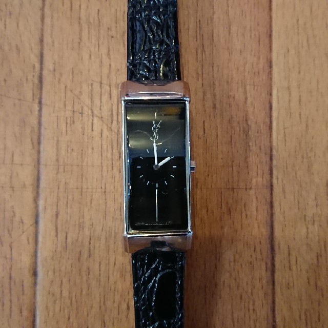 Saint Laurent(サンローラン)の☆SAINT LAURENT ヴィンテージ腕時計  最終価格☆ レディースのファッション小物(腕時計)の商品写真