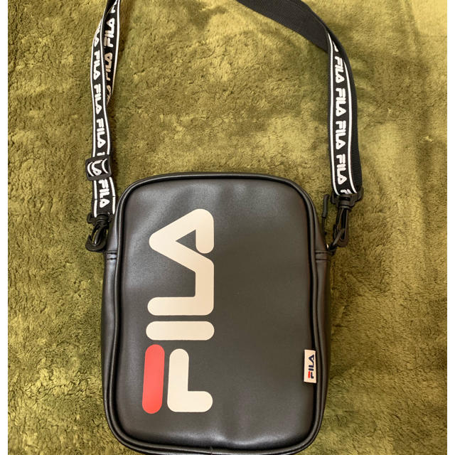 FILA(フィラ)のショルダーバッグ レディースのバッグ(ショルダーバッグ)の商品写真
