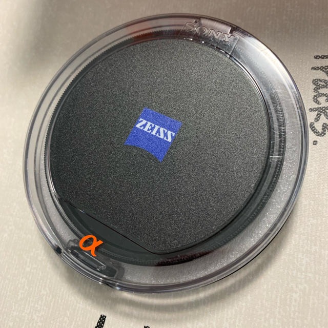 SONY(ソニー)のsony zeiss PLフィルター 77mm VF-77CPAM 美品 スマホ/家電/カメラのカメラ(フィルター)の商品写真