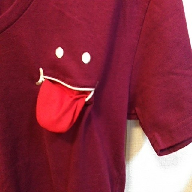 UP! SMILE  VネックTシャツ（カラー:赤紫） メンズのトップス(Tシャツ/カットソー(半袖/袖なし))の商品写真