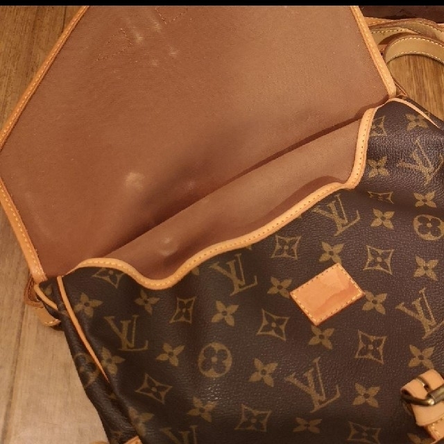 LOUIS VUITTON(ルイヴィトン)の専用です☆　　　ルイヴィトンソミュール30 レディースのバッグ(ショルダーバッグ)の商品写真