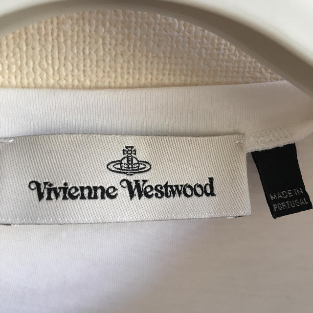 Vivienne Westwood(ヴィヴィアンウエストウッド)のほぼ未使用・ヴィヴィアン・Tシャツ メンズのトップス(Tシャツ/カットソー(半袖/袖なし))の商品写真